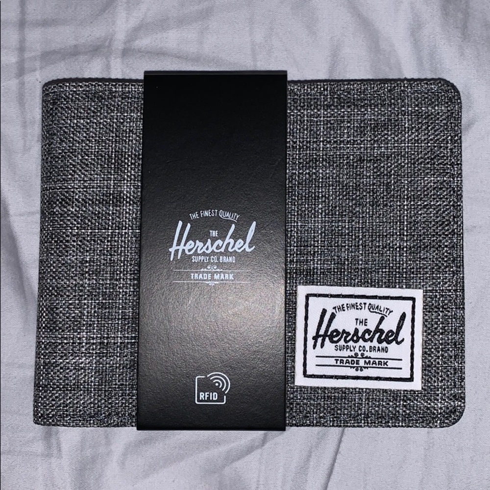 Herschel Supply Roy Wallet